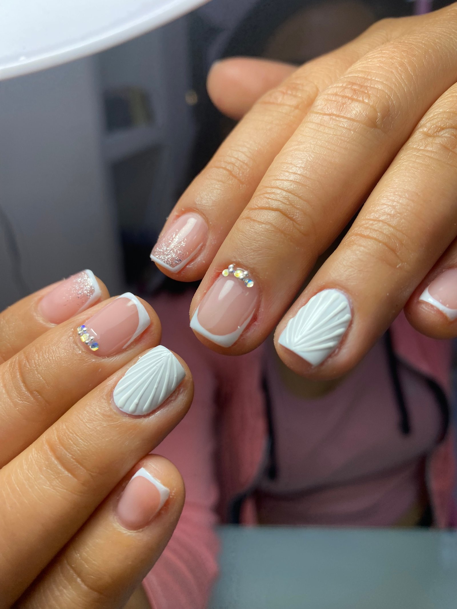 ESMALTADO SEMIPERMANENTE